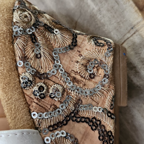 Patrizia by Spring Step Women's Flower Wedge Sandals Size 38 - Picture 5 of 9